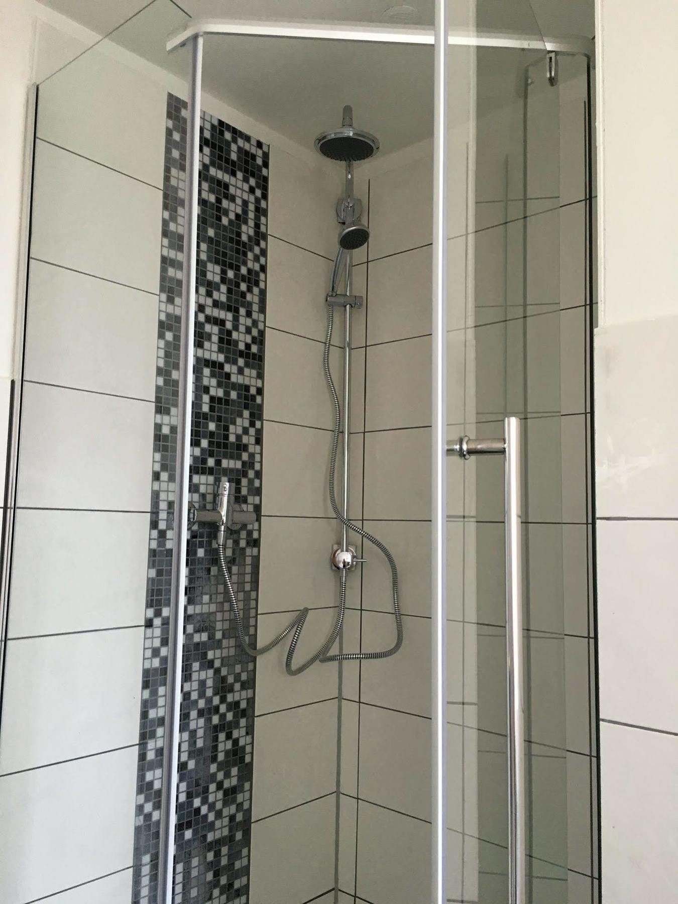 B&B Check Mate Roermond Bagian luar foto